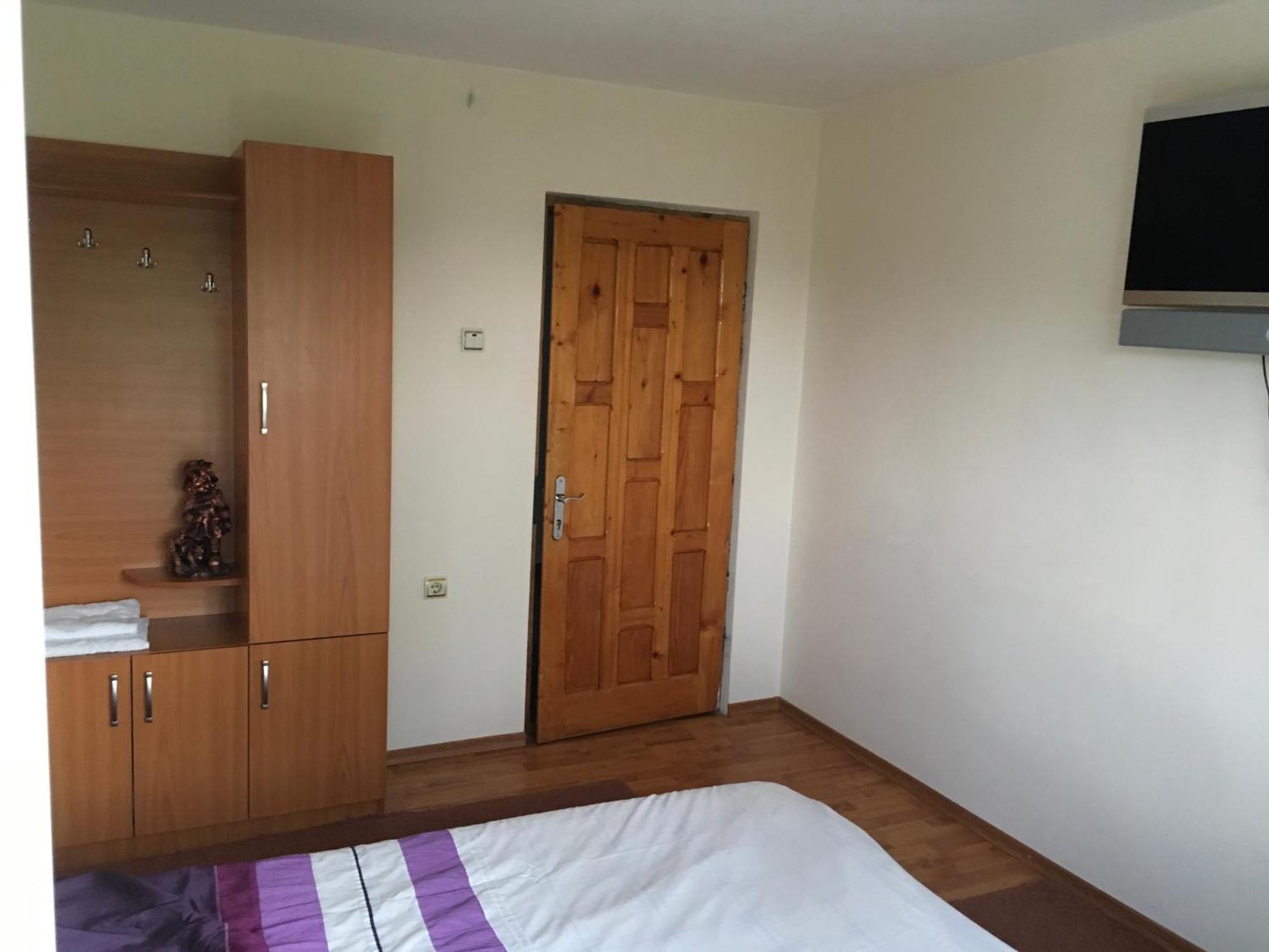 Casa Pelerinului Apartment Capatineni-Paminteni Luaran gambar